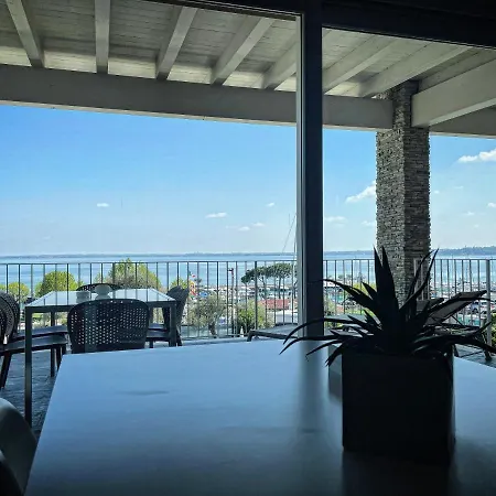 La Giolosa Gardapartments Moniga del Garda