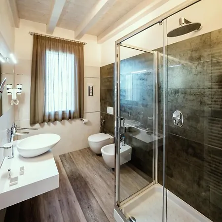 La Giolosa Gardapartments Moniga del Garda