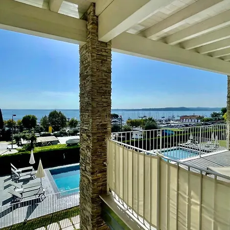 Aparthotel La Giolosa Gardapartments Moniga del Garda