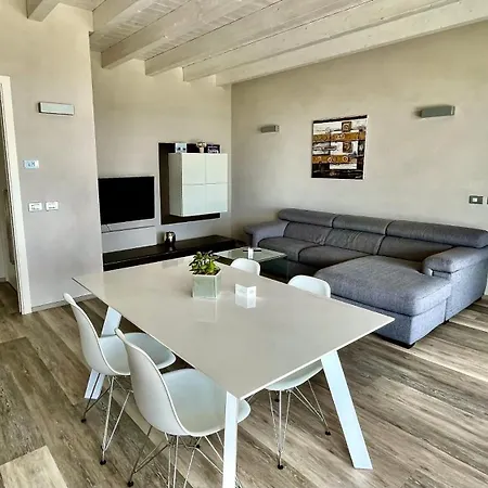 La Giolosa Gardapartments