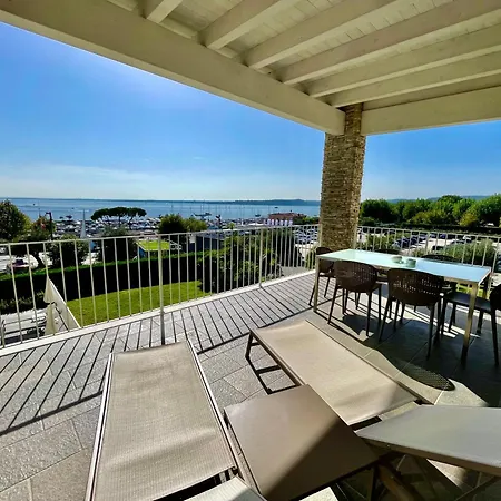 La Giolosa Gardapartments Apart-hotel Moniga del Garda
